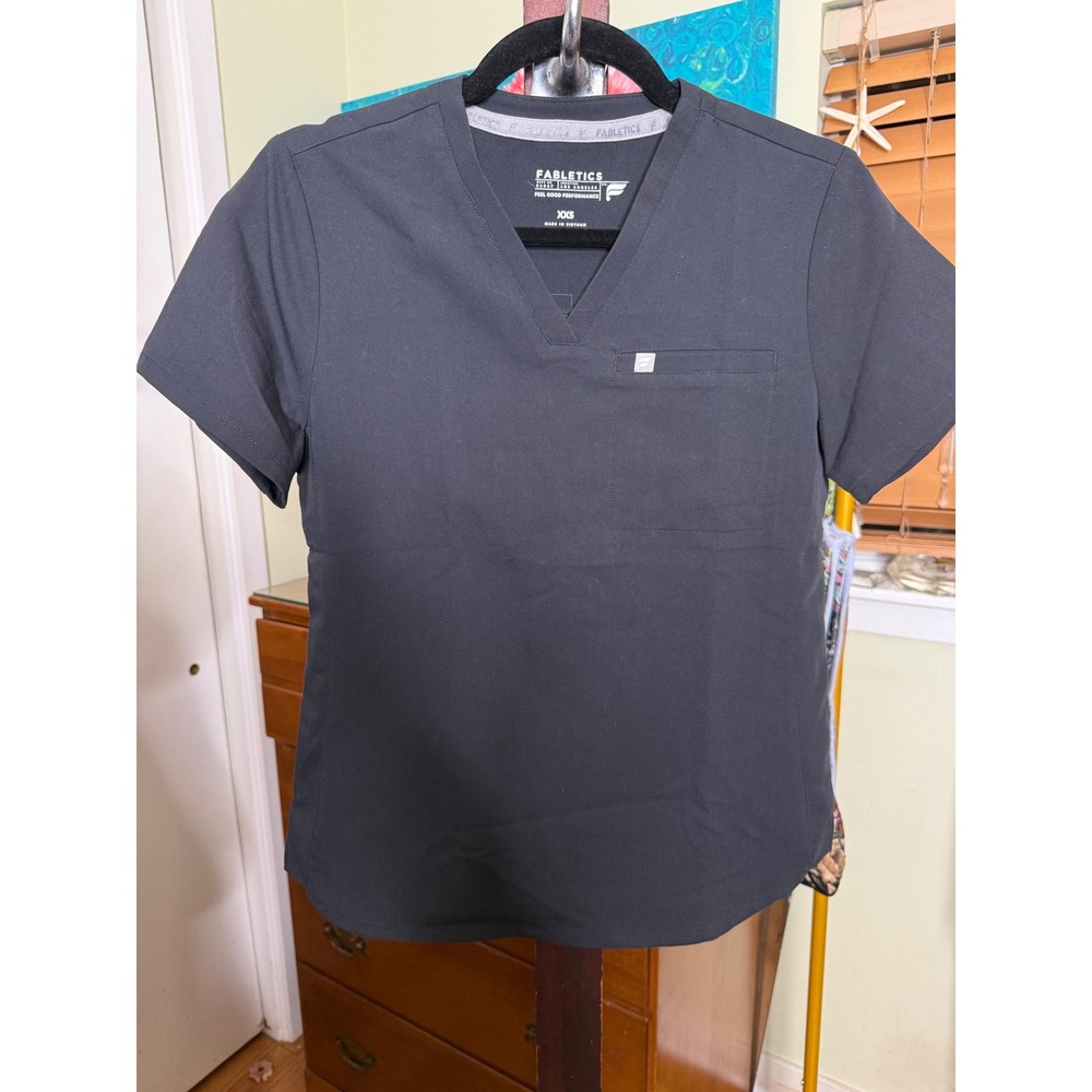 Fabletics Vital One Pocket Scrub Top